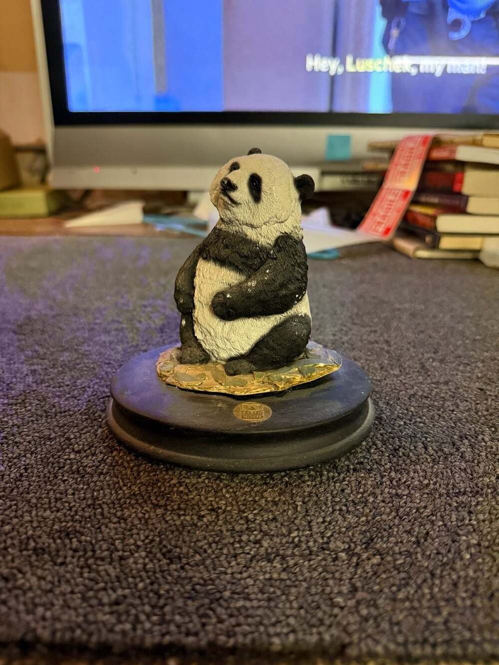 Earth Home Giant Panda Figurine EH-514 Endangered Wildlife Statue